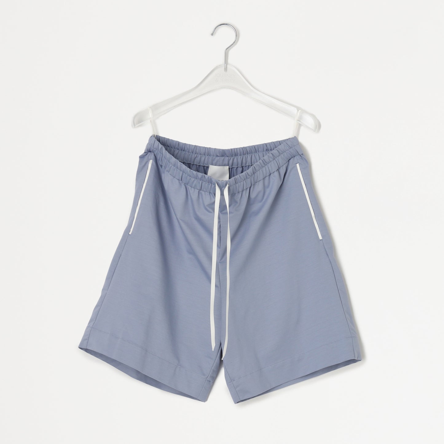 Shiny high-gauge relaxed shorts