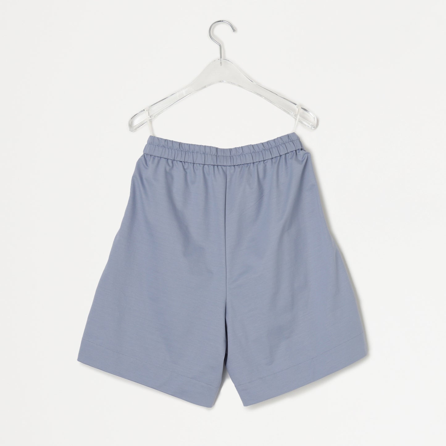 Shiny high-gauge relaxed shorts